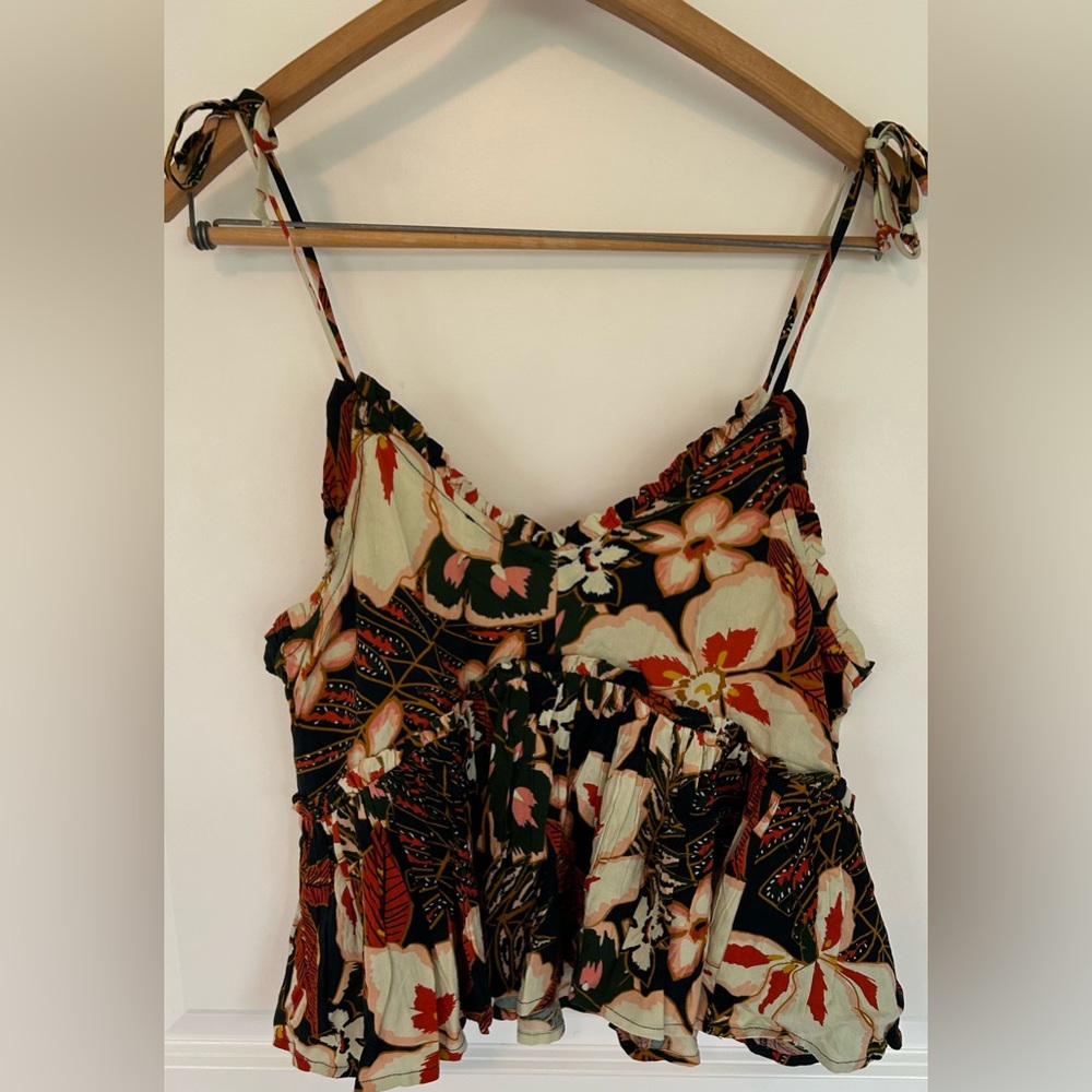 Patrons of Peace Women’s M Floral Print Camisole Top